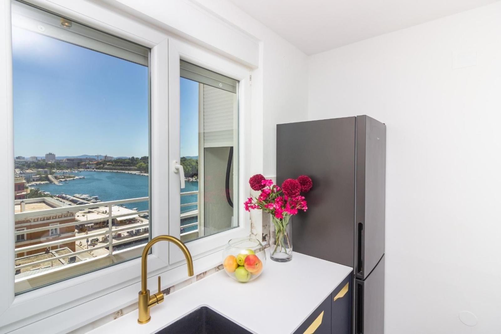 Sea View Mia Apartment Just Renovated Задар Экстерьер фото